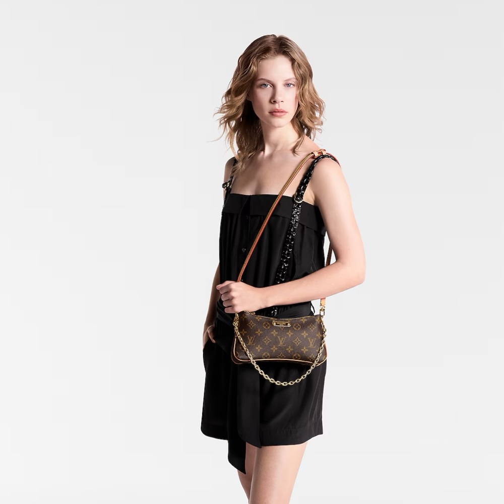 Liv Pochette Monogram [Copy] 1 left! - Picture 11 of 11